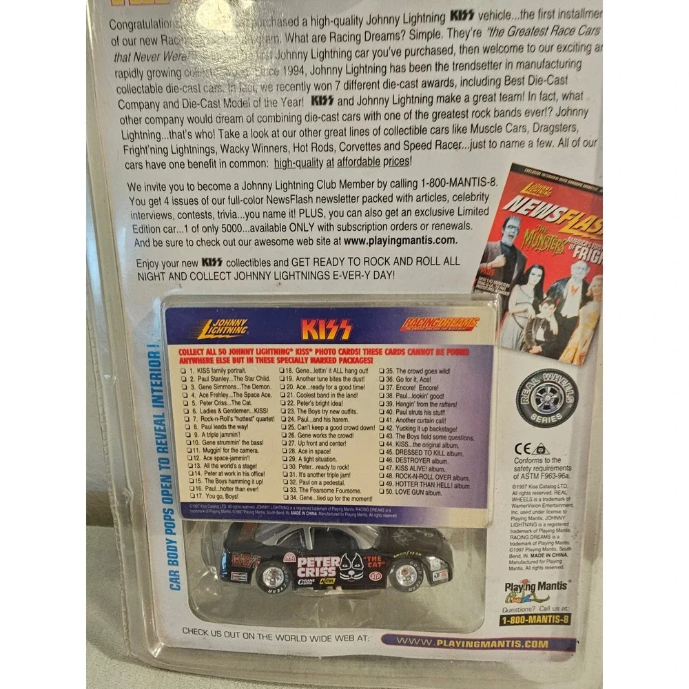 Johnny Lightning 1:64 KISS Peter Criss The Cat Die-Cast Stock Car #40